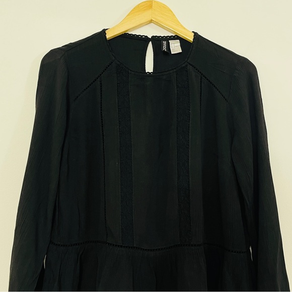 H&M Blouse with Lace Details- Size 10 - Picture 5 of 16